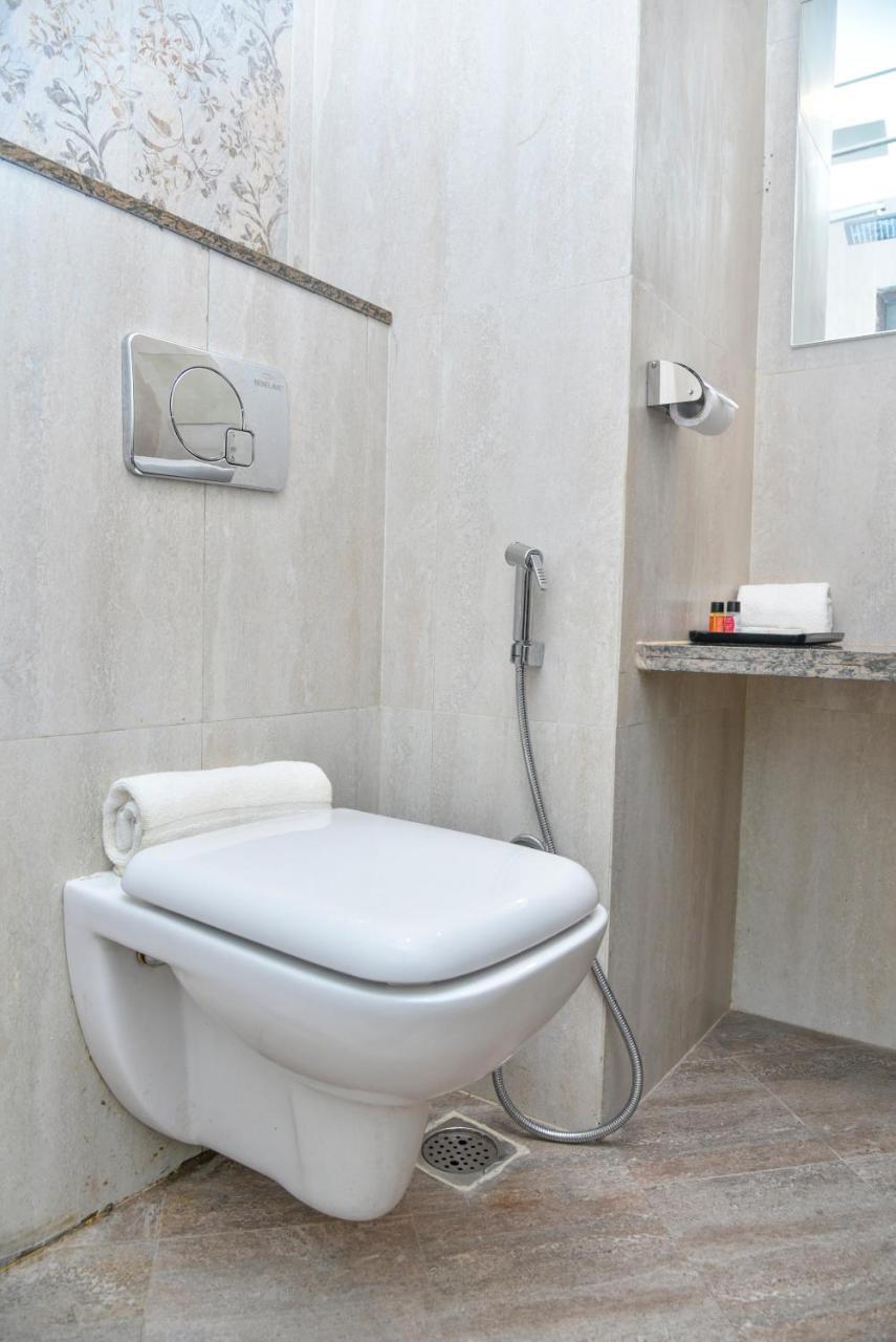 Hotel Suncity Plaza, Sitapura, Jaipur Oda fotoğraf